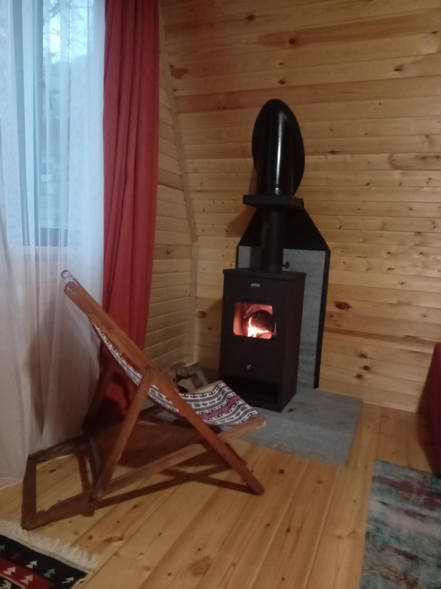Cottage Mida Mestia Buitenkant foto