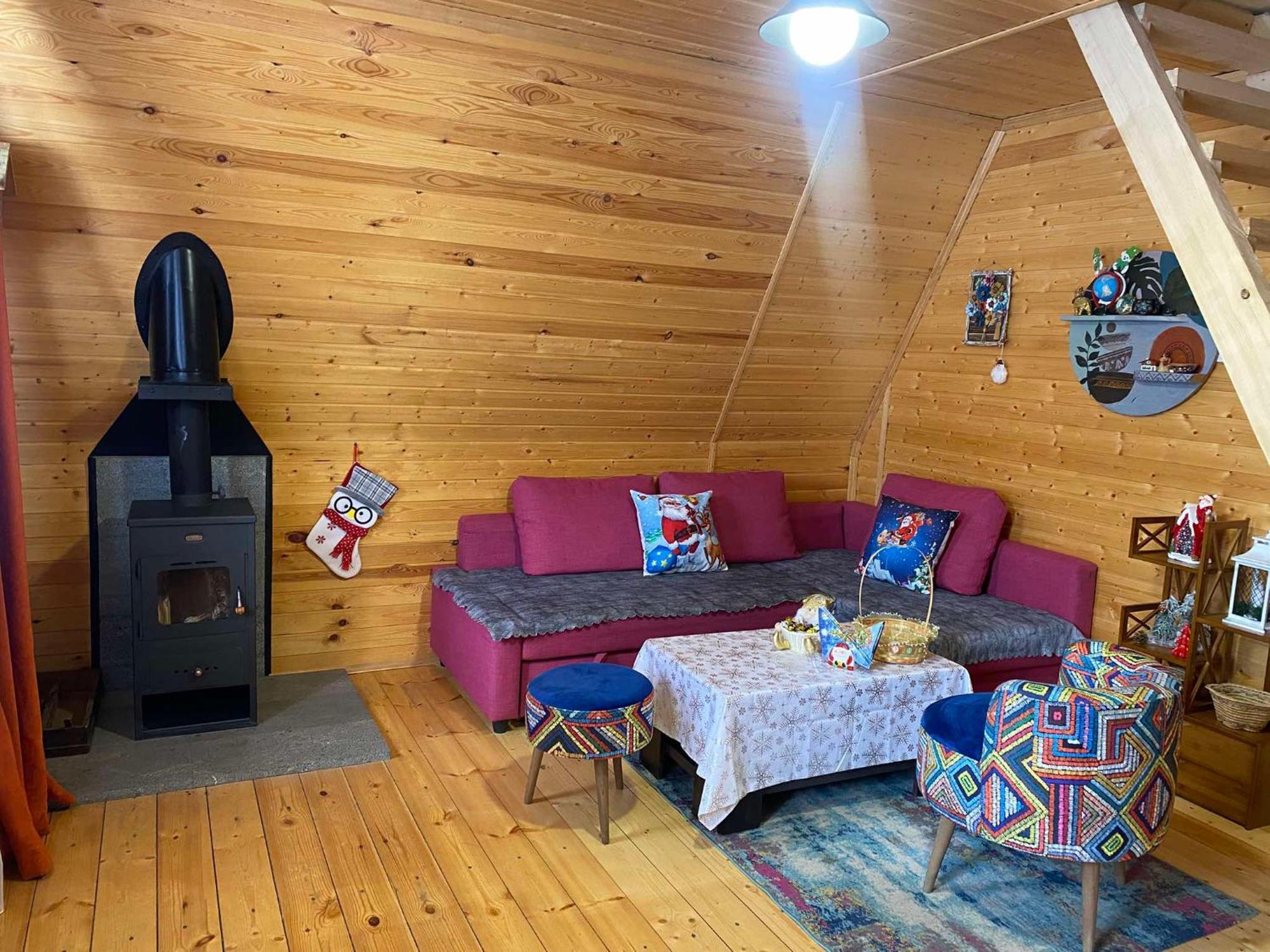 Cottage Mida Mestia Buitenkant foto